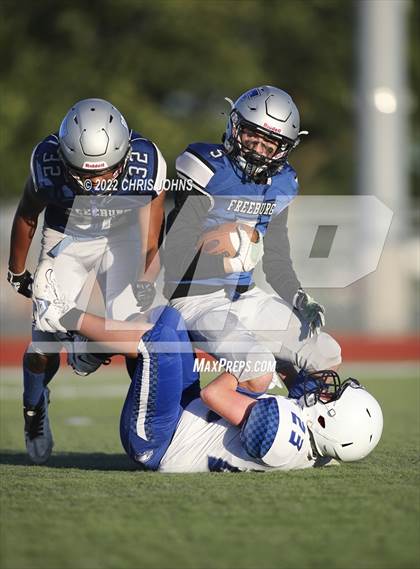 Thumbnail 2 in Columbia@Freeburg photogallery.