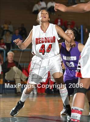 Thumbnail 3 in St. Anthony vs. Redondo (Gahr Tournament) photogallery.
