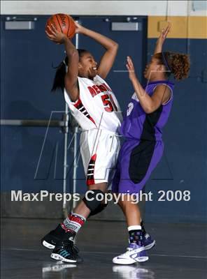 Thumbnail 2 in St. Anthony vs. Redondo (Gahr Tournament) photogallery.
