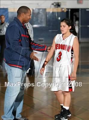 Thumbnail 2 in St. Anthony vs. Redondo (Gahr Tournament) photogallery.