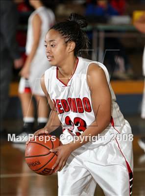 Thumbnail 1 in St. Anthony vs. Redondo (Gahr Tournament) photogallery.