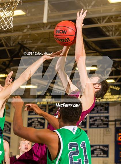 Thumbnail 2 in Standley Lake vs. Horizon (Ralston Valley RoundUp) photogallery.