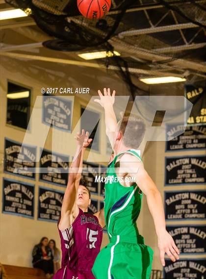 Thumbnail 1 in Standley Lake vs. Horizon (Ralston Valley RoundUp) photogallery.