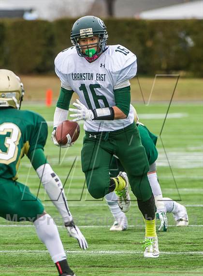 Thumbnail 2 in Bishop Hendricken vs. Cranston East (RIIL Division 1 Final) photogallery.