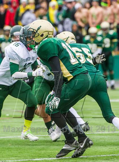 Thumbnail 3 in Bishop Hendricken vs. Cranston East (RIIL Division 1 Final) photogallery.