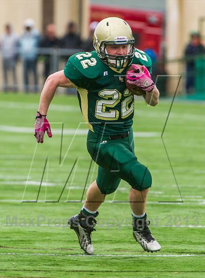 Thumbnail 1 in Bishop Hendricken vs. Cranston East (RIIL Division 1 Final) photogallery.
