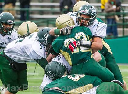 Thumbnail 3 in Bishop Hendricken vs. Cranston East (RIIL Division 1 Final) photogallery.
