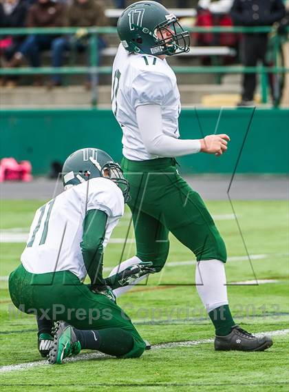 Thumbnail 2 in Bishop Hendricken vs. Cranston East (RIIL Division 1 Final) photogallery.
