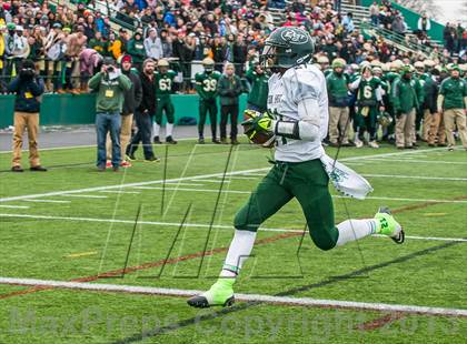 Thumbnail 3 in Bishop Hendricken vs. Cranston East (RIIL Division 1 Final) photogallery.