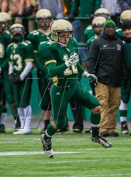 Thumbnail 3 in Bishop Hendricken vs. Cranston East (RIIL Division 1 Final) photogallery.