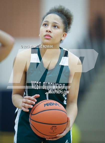 Thumbnail 3 in  West Bloomfield @ Stoney Creek photogallery.