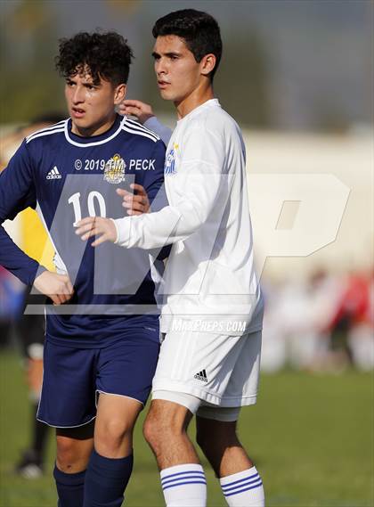 Thumbnail 3 in La Habra @ Sonora photogallery.
