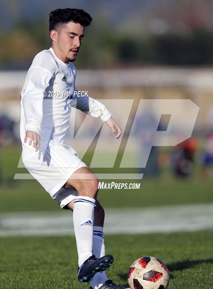 Thumbnail 3 in La Habra @ Sonora photogallery.