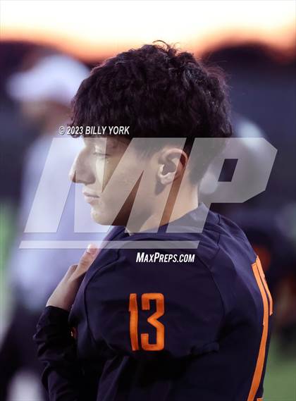 Thumbnail 2 in Grand Saline vs Troup photogallery.