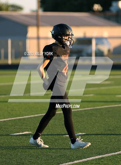 Thumbnail 1 in Grand Saline vs Troup photogallery.