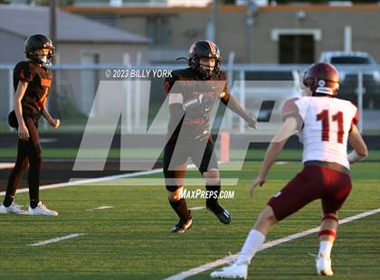 Thumbnail 1 in Grand Saline vs Troup photogallery.