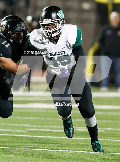 Thumbnail 3 in Narbonne vs. Dorsey (CIF LACS Division I Playoff) photogallery.