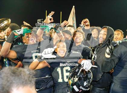 Thumbnail 2 in Narbonne vs. Dorsey (CIF LACS Division I Playoff) photogallery.