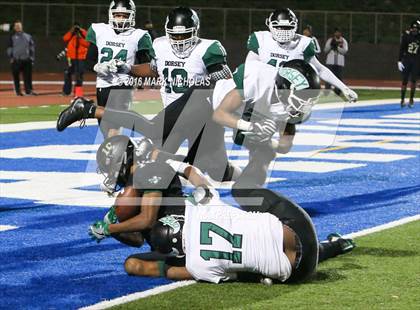 Thumbnail 1 in Narbonne vs. Dorsey (CIF LACS Division I Playoff) photogallery.