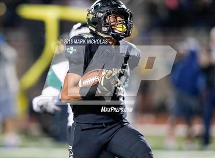 Thumbnail 2 in Narbonne vs. Dorsey (CIF LACS Division I Playoff) photogallery.