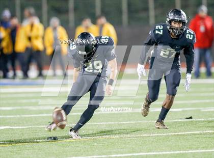 Thumbnail 1 in Narbonne vs. Dorsey (CIF LACS Division I Playoff) photogallery.
