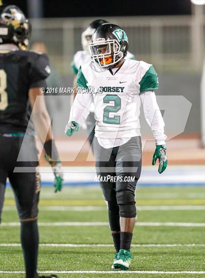 Thumbnail 1 in Narbonne vs. Dorsey (CIF LACS Division I Playoff) photogallery.
