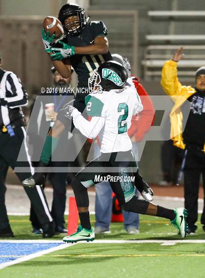 Thumbnail 1 in Narbonne vs. Dorsey (CIF LACS Division I Playoff) photogallery.