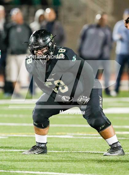 Thumbnail 1 in Narbonne vs. Dorsey (CIF LACS Division I Playoff) photogallery.