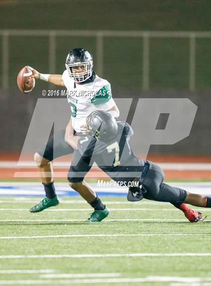 Thumbnail 1 in Narbonne vs. Dorsey (CIF LACS Division I Playoff) photogallery.