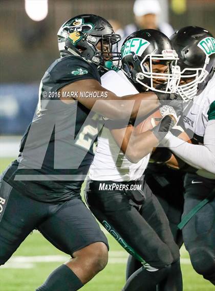 Thumbnail 2 in Narbonne vs. Dorsey (CIF LACS Division I Playoff) photogallery.