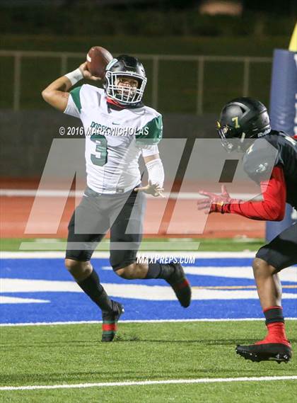 Thumbnail 1 in Narbonne vs. Dorsey (CIF LACS Division I Playoff) photogallery.