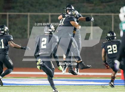 Thumbnail 3 in Narbonne vs. Dorsey (CIF LACS Division I Playoff) photogallery.