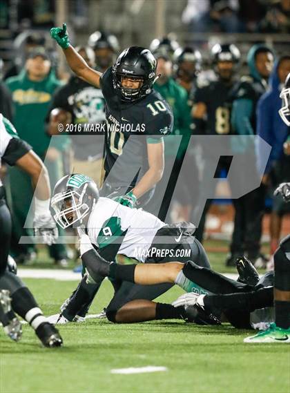 Thumbnail 2 in Narbonne vs. Dorsey (CIF LACS Division I Playoff) photogallery.