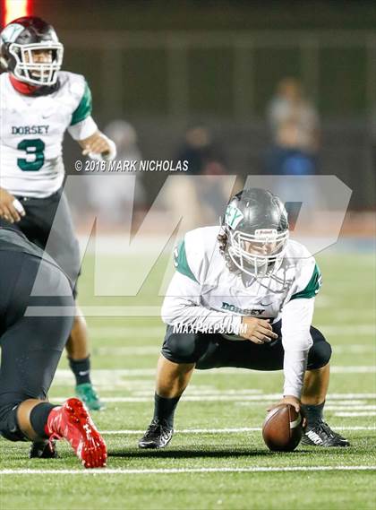 Thumbnail 2 in Narbonne vs. Dorsey (CIF LACS Division I Playoff) photogallery.