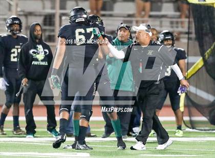 Thumbnail 2 in Narbonne vs. Dorsey (CIF LACS Division I Playoff) photogallery.