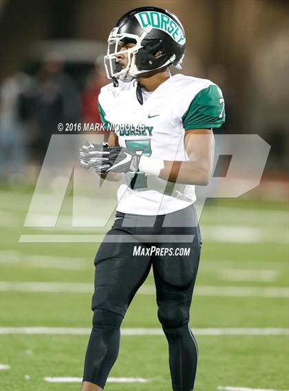 Thumbnail 1 in Narbonne vs. Dorsey (CIF LACS Division I Playoff) photogallery.