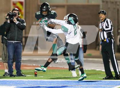 Thumbnail 3 in Narbonne vs. Dorsey (CIF LACS Division I Playoff) photogallery.