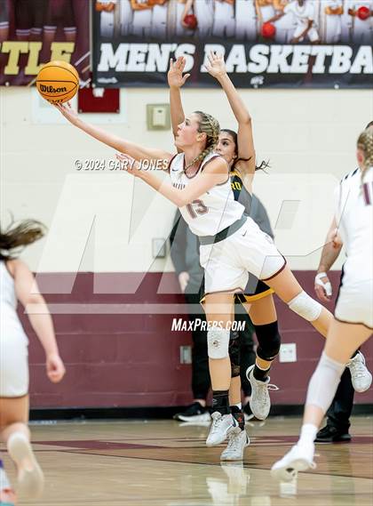 Thumbnail 3 in Del Oro @ Whitney photogallery.