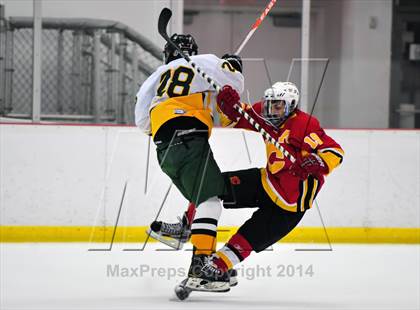 Thumbnail 2 in Holy Cross vs. Chaminade  photogallery.