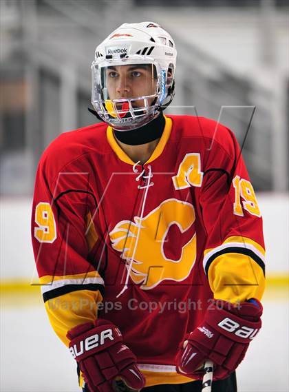 Thumbnail 1 in Holy Cross vs. Chaminade  photogallery.