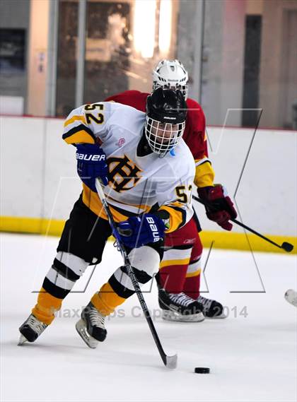 Thumbnail 2 in Holy Cross vs. Chaminade  photogallery.