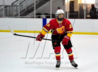 Thumbnail 2 in Holy Cross vs. Chaminade  photogallery.