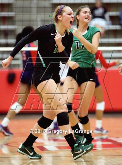 Thumbnail 3 in Allen vs. Carroll  photogallery.