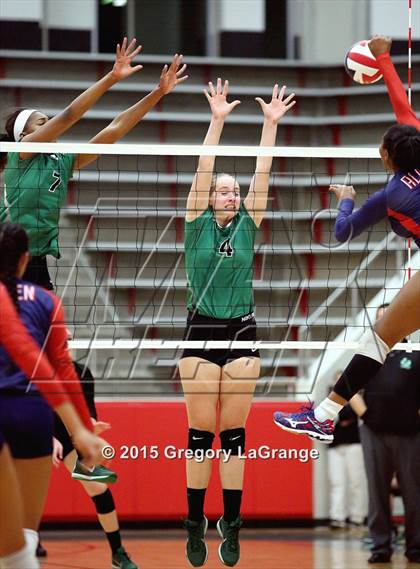 Thumbnail 1 in Allen vs. Carroll  photogallery.