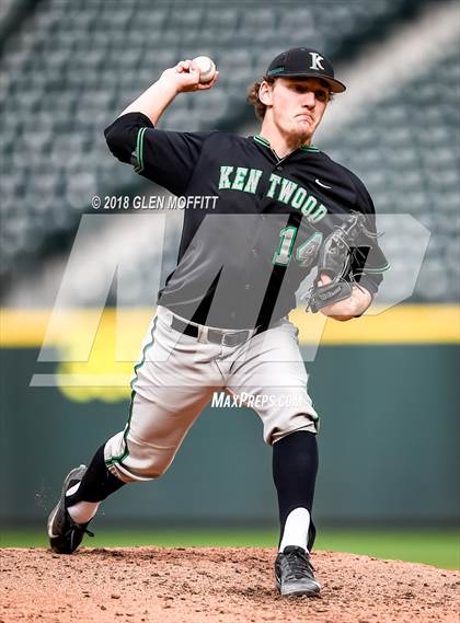 Thumbnail 2 in Kentwood vs. Lake Washington photogallery.