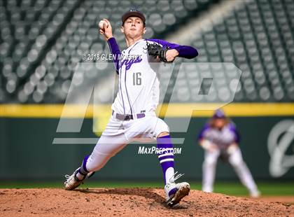 Thumbnail 1 in Kentwood vs. Lake Washington photogallery.