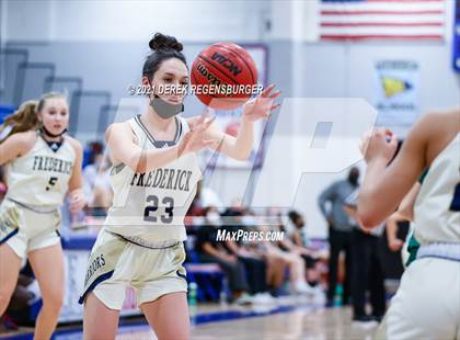 Thumbnail 1 in George Washington vs Frederick (Warrior Challenge) photogallery.