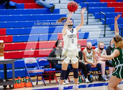 Thumbnail 1 in George Washington vs Frederick (Warrior Challenge) photogallery.