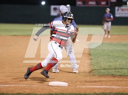 Thumbnail 1 in Sharyland vs Palmview (UIL 5A Regional Quarterfinal)  photogallery.