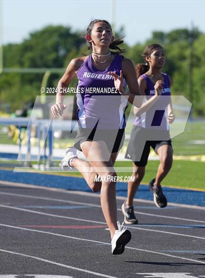 Thumbnail 2 in Battle of the Brazos (100M) photogallery.